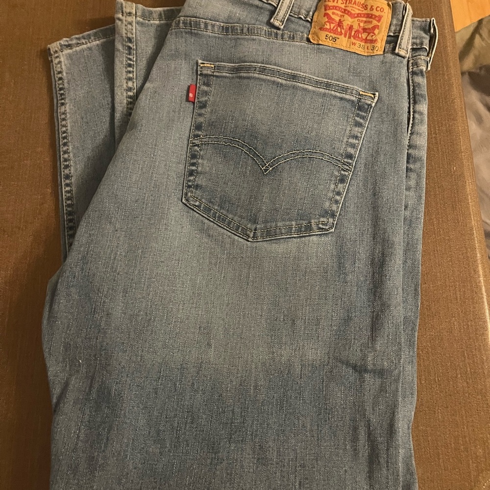 Levi’s 505 blue jeans size 38x30